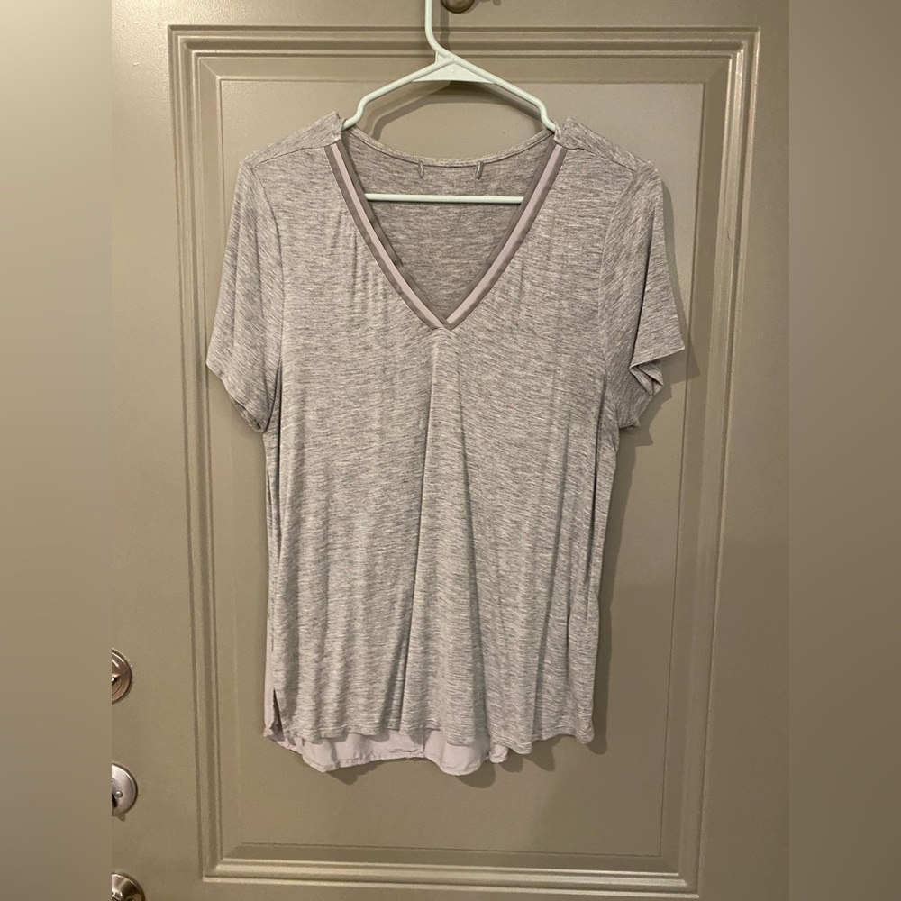 Grey v neck t shirt